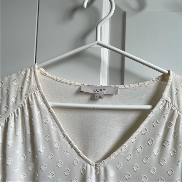 White Loft Blouse! - Picture 4 of 5